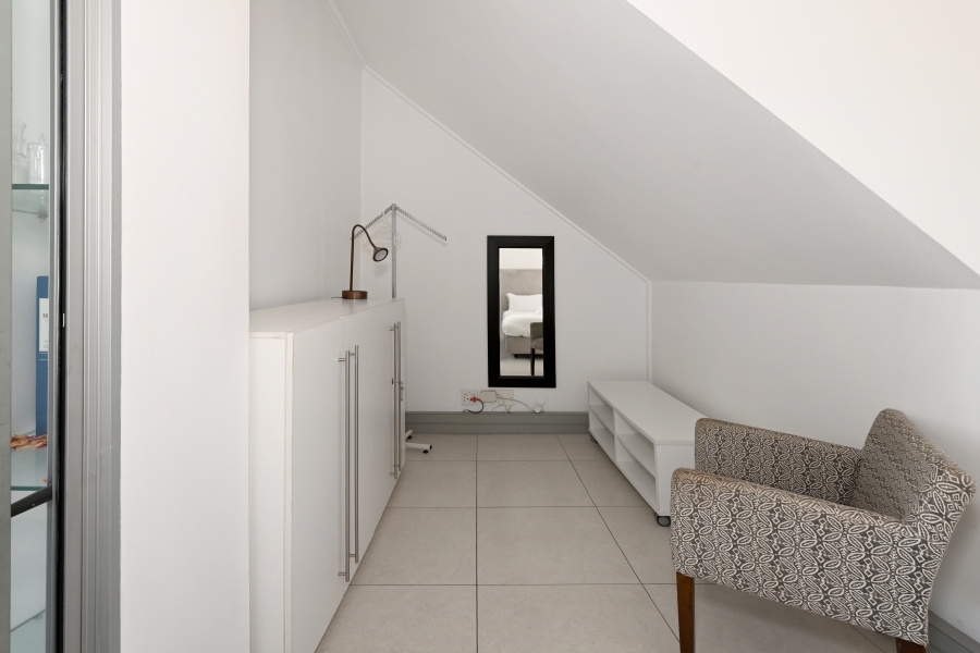 0 Bedroom Property for Sale in Gardens Western Cape